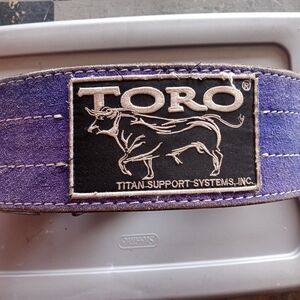 Toro Powerlifting Lever Belt